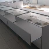 Прилавок с выкатной полкой ,900х900х500мм